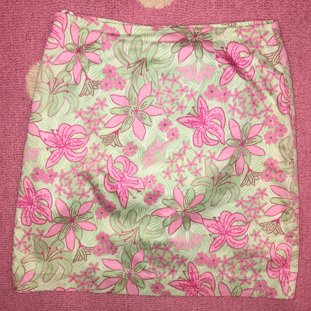 Lilly Pulitzer pink green hibiscus Skirt size 8